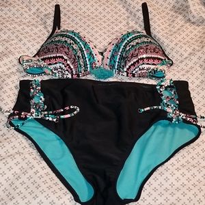 Bathing suit top and bottom